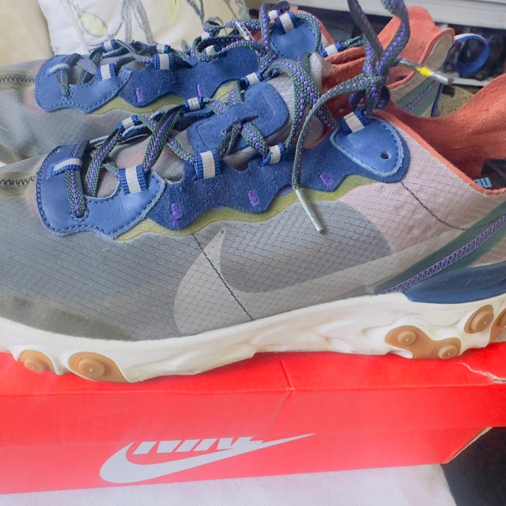 Nike react element 87 “dusty peach”